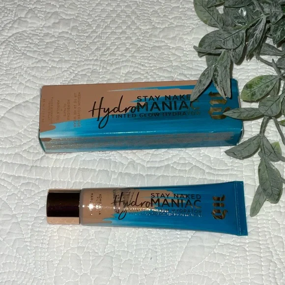 Urban Decay Tan Foundation Radiant Finish #41 - Picture 2 of 8